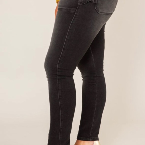 KanCan High Rise - Picture 4 of 9